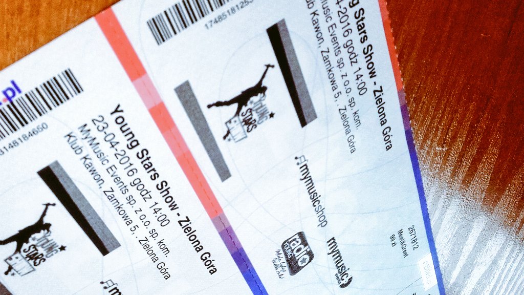_weerczi_'s tweet photo. #zielonagóra #ZG #YSS2016 Będzie MEGAA ! 💜😍👌 https://t.co/I3TlSv2eYf