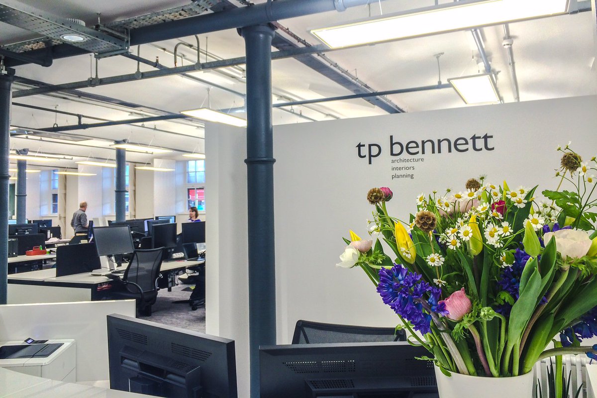 tpbennettllp's tweet photo. Thank you to @christycarpets for brightening up our new Manchester office with these beautiful moving in flowers! https://t.co/Xa6i60JFJD