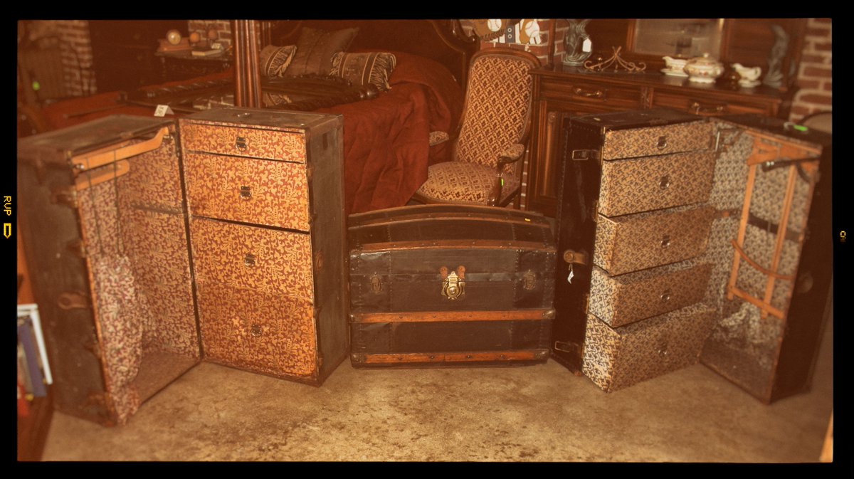 Really Sweet Stuff On Twitter Atlas And Belber Wardrobe Trunks