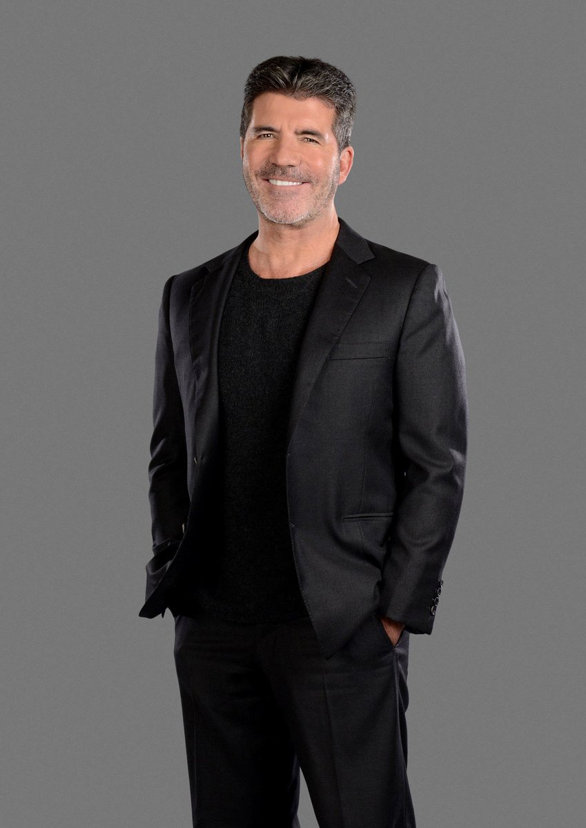 CowellsBeard's tweet photo. What a week! Simon and I smashing it in these HQs. #SimonCowell #BillBoard #THR #BGT #AI #simonsbeard @SimonCowell https://t.co/t8v6GLQYZZ