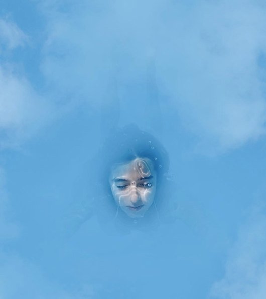 noimageyet's tweet photo. featureshoot | Submerged in blue with photographer @teresacfreitas.  This image was submit… https://t.co/cs510sBLiw https://t.co/j1Y2unlfEG