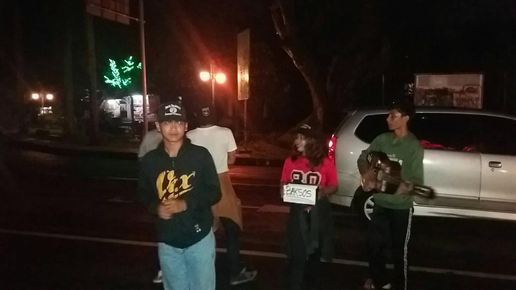 ultRAScal321's tweet photo. Kami berjalan tanpa ragu. Dipersimpangan jalan itu. Demi kamu, kebangaanku! #ForzaRascal ! @rascalbogor @FutsalNeid https://t.co/RfgeCOrwO9