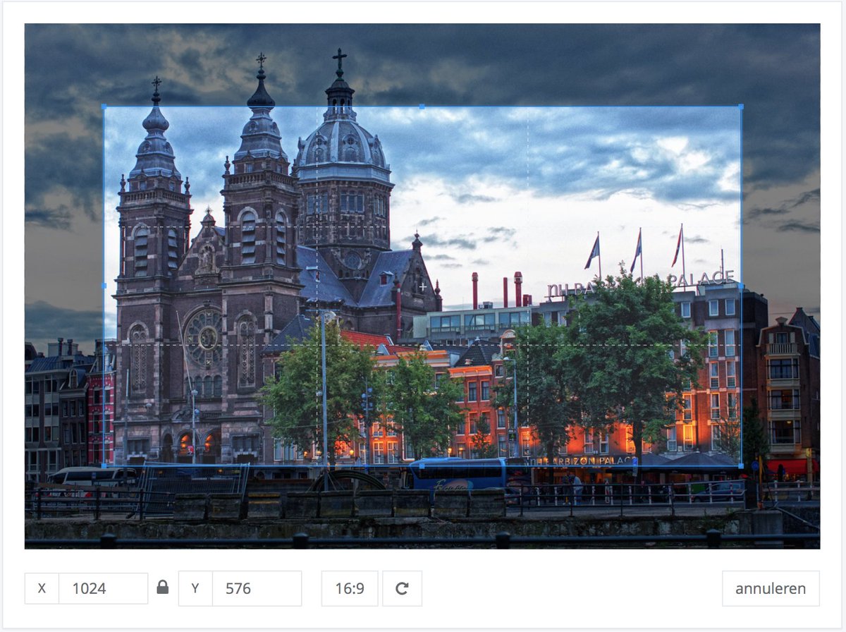 Foto’s zien er voortaan nóg gelikter uit! goo.gl/mxbMiQ Goed werk @DannyBevers <a href="/NickRemijn/">Nick Remijn</a>!