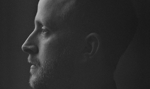NME's tweet photo. Futureheads' Barry Hyde on mental health: 'I got into a dangerous state of confusion' https://t.co/RLCIBXOpeW https://t.co/2uJgj6roOH