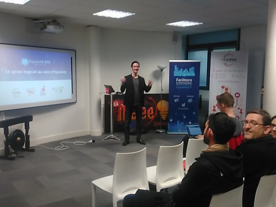 Simplon_Occ's tweet photo. C'est parti pour le meetup génie logiciel avec @equivote_france à @LaCantine_Tlse @JSimonklein https://t.co/THDr2oYsrA