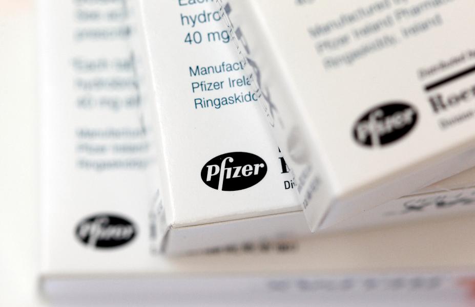 Forbes's tweet photo. How the government is trying to stop pharmaceutical companies from dodging taxes: https://t.co/ZGf0zoP236 https://t.co/bg7OnfmdUw