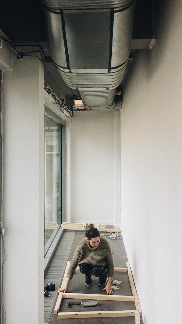 BetterFromZero's tweet photo. @georgiamsj is back on the #WindowSpace to install #1.2! Opening this Thursday 7th, 6.30pm @TheCassArt https://t.co/qagZ6DGlY5