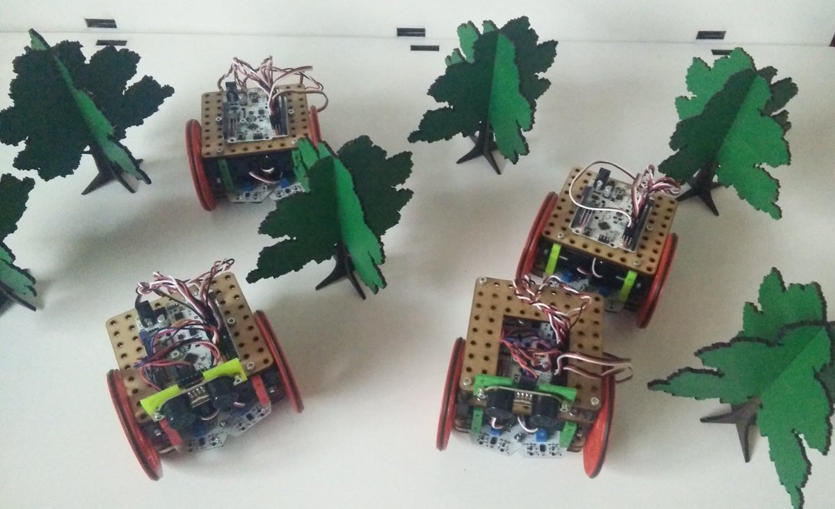 Make_and_Learn's tweet photo. #ModBots a punt per a competir i donar guerra a la @robocatalunya de #Granollers @rocaumbertfa @latroca_ccpt https://t.co/RVM9qIXmhf