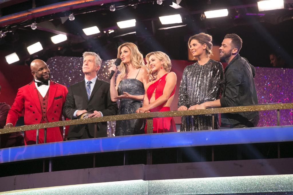 officialdwts's tweet photo. From cheers to tears, what was your favorite moment from last night?https://t.co/QBpvmwE39v https://t.co/mOYyGCQfoT