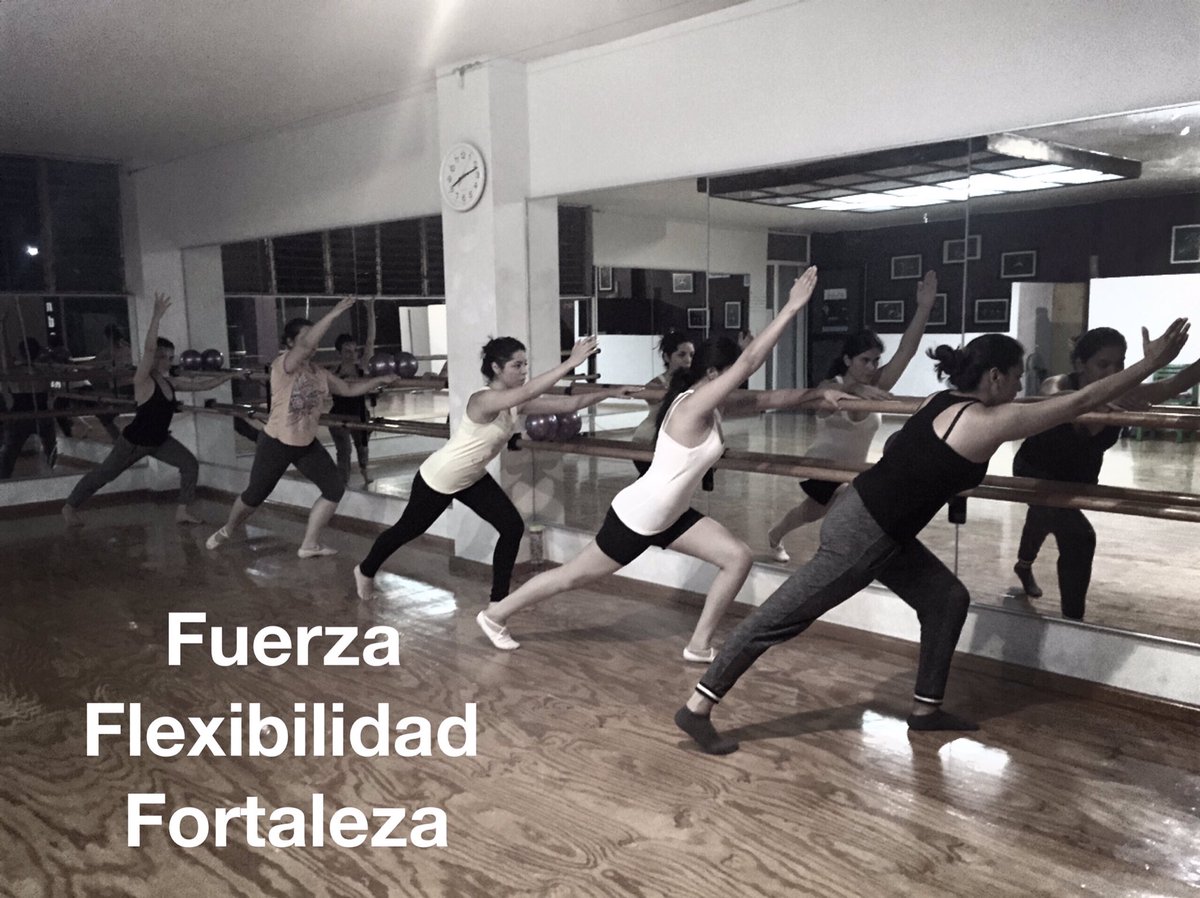 BodyPMx's tweet photo. "Donde termina el esfuerzo, comienza el fracaso; NUNCA TE RINDAS." - Anónimo #bodyprojectmx #BodyProjectQuotes https://t.co/UGWa99AYxS