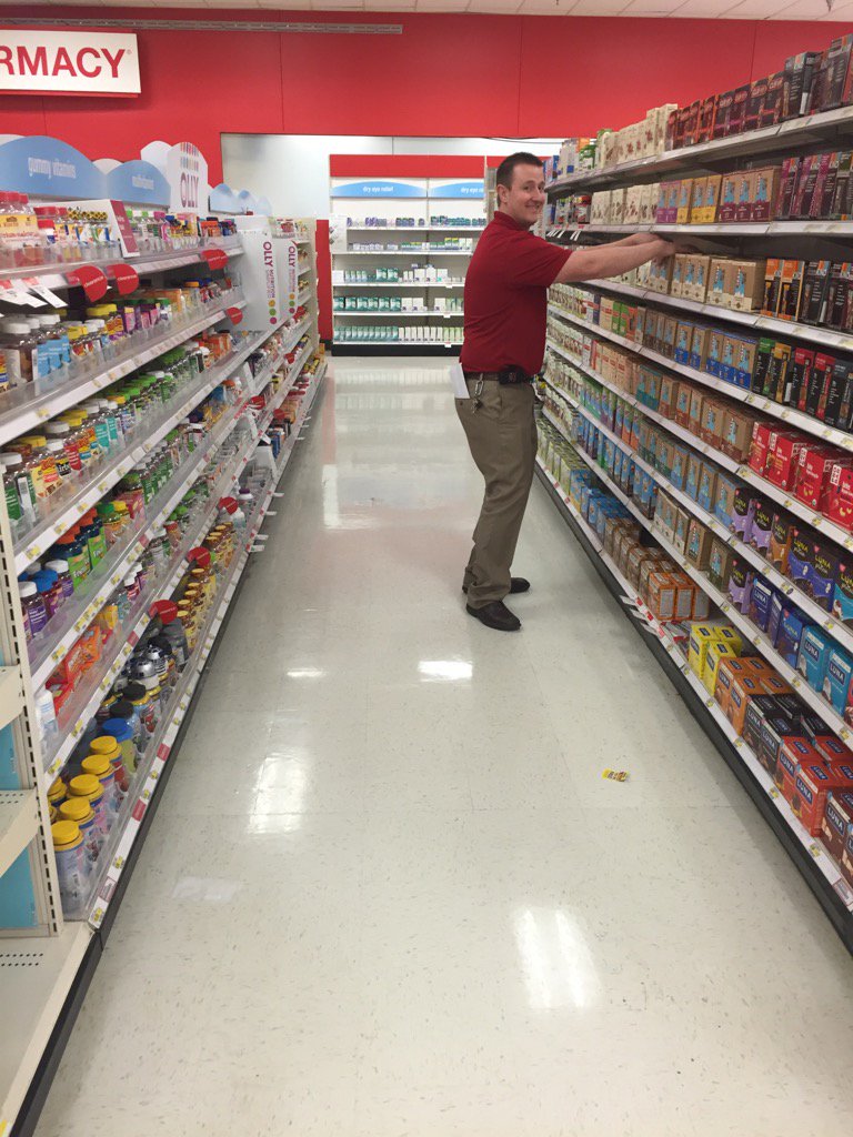 Dominating pharmacy brand and driving sales! #ptmpower <a href="/lindsaysexton00/">Lindsay</a> <a href="/robospack/">Rob Ruetten</a> <a href="/ButrynMatt/">matt butryn</a> <a href="/BellaDurks5/">GabriellaVicenta</a>