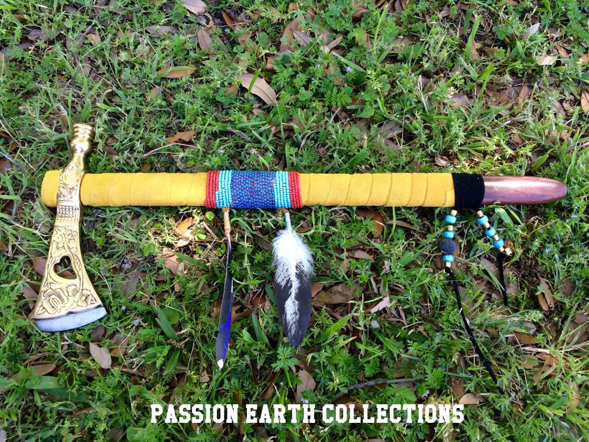 KelcyYountCo's tweet image. Follow us @ Facebook 4 the latest jewelry &amp;amp; more! New custom peace pipes. ☺️
#nativeinspired #handmadejewelry