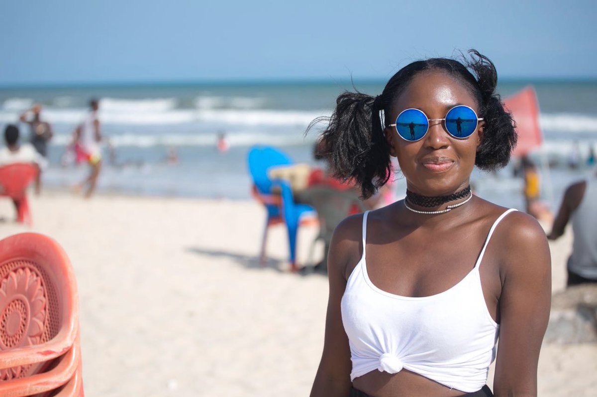 Ano_kye_waah's tweet photo. Dear Black Girl 🌻 https://t.co/khCxwtGoIp