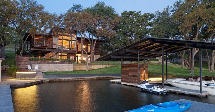 Lakeside Retreat by Lake|Flato Architects | homeadore.com/2014/03/19/lak…
Please RT #architecture #interiordesign