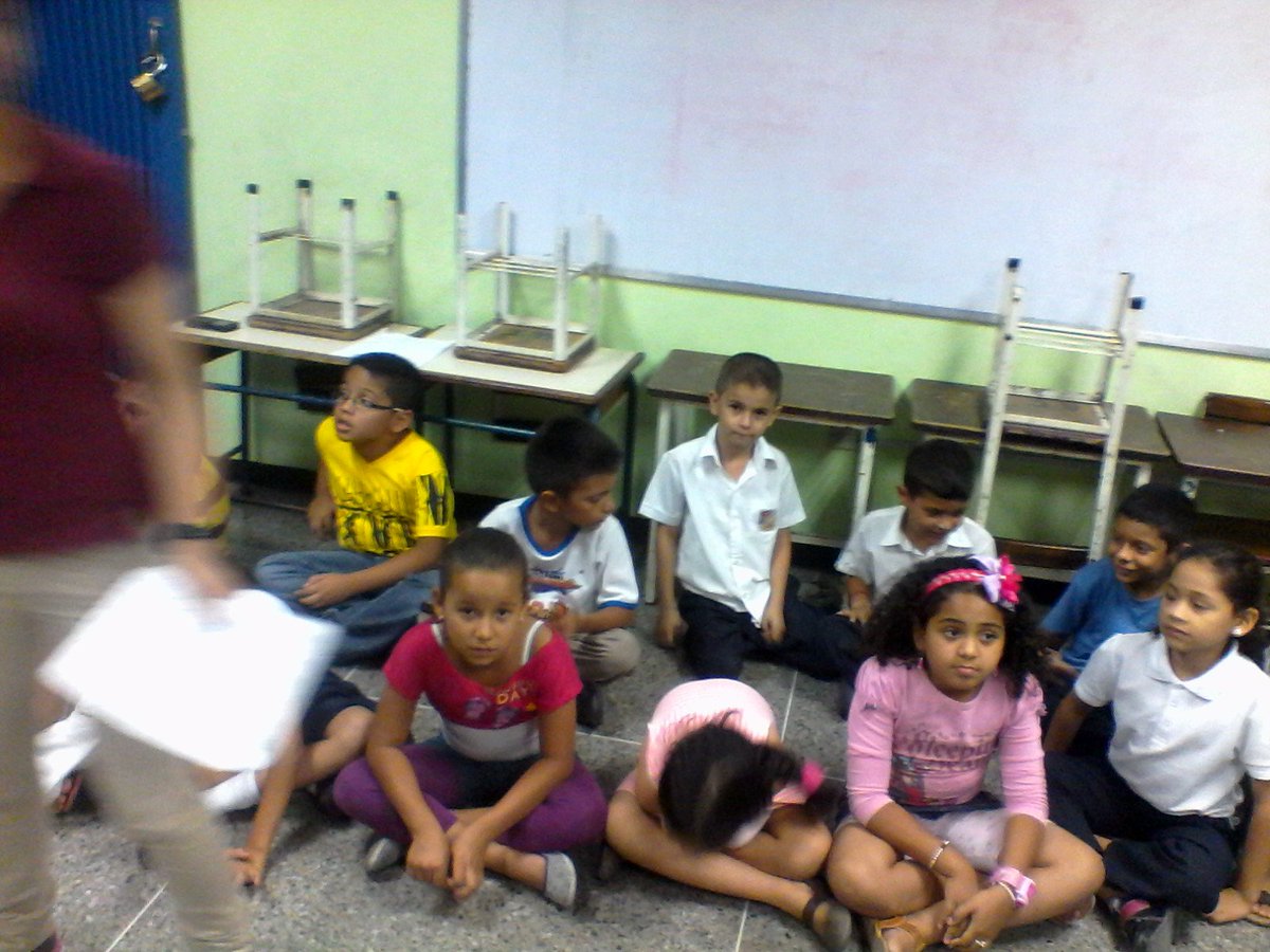 ModDonBernabe's tweet image. Ensayos, coros, cuatro, flauta @elsistema @abinegrette  @yulyannrabert @anyjo2589