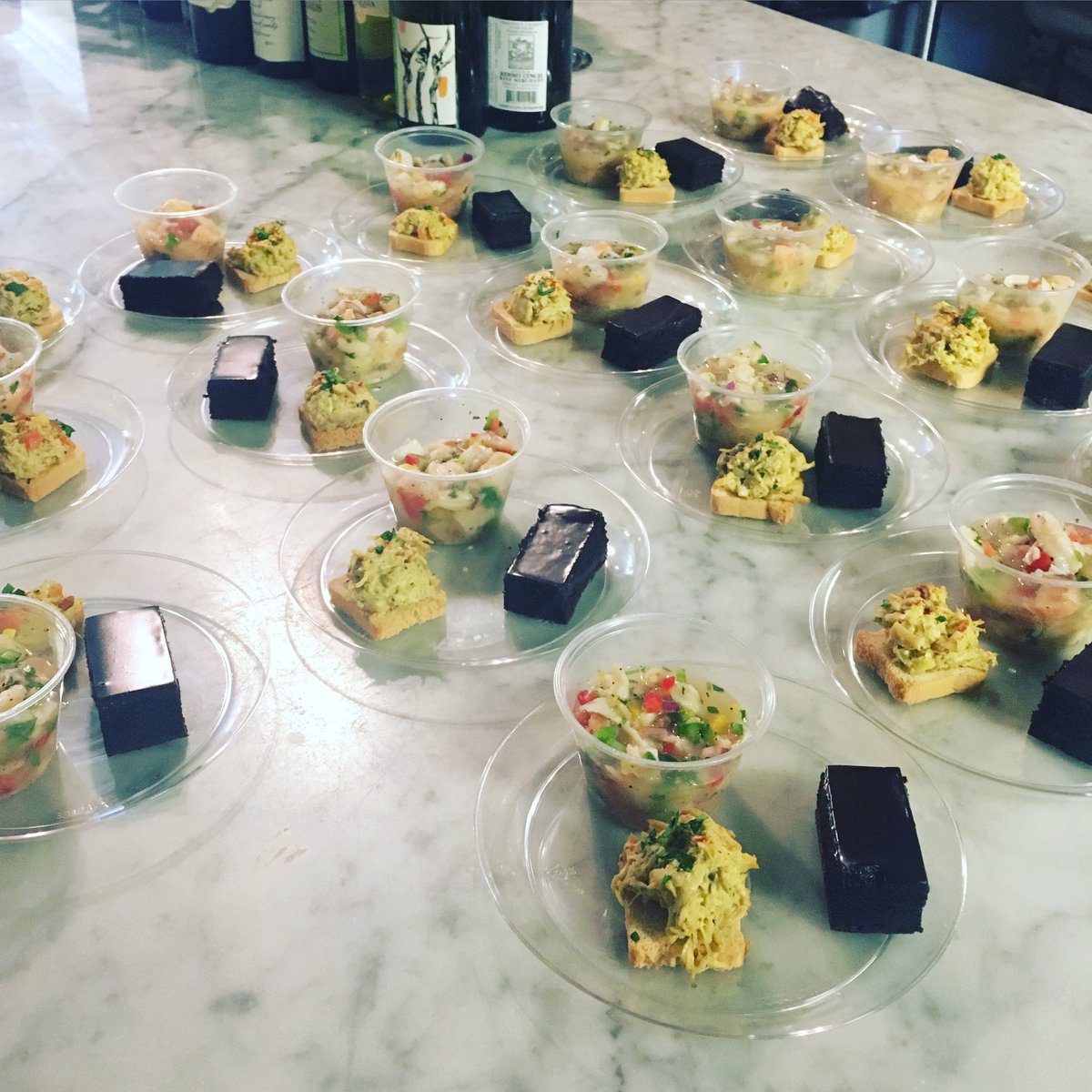 ocalastyle's tweet photo. Delicious chicken salad, ceviche and chocolate brownie at @stellasmodernpantry on the Tapas Crawl. #ssiff2016 https://t.co/GlmrP78qZj