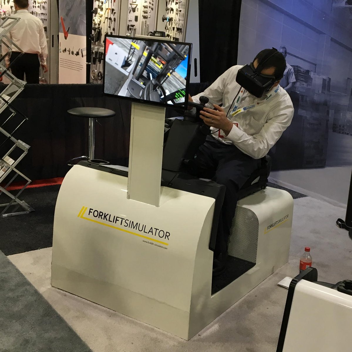 bjallen's tweet image. Think a supply chain & logistics convention would be boring? How about a VR forklift simulator?
