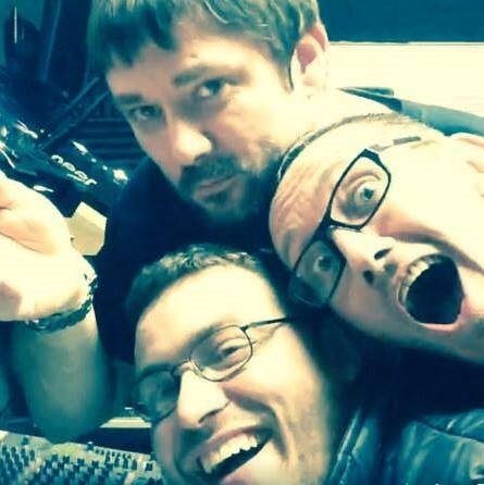 richardson_russ's tweet photo. @Marc_Wilkie @BASSMENT_CJ with the boys #Frequencyfm Leeds no1 underground music station https://t.co/wcqgqpMj4b