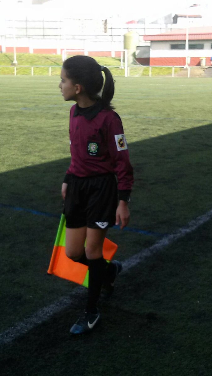 isaacfouto's tweet photo. IRENE ARCAY (La Coruña)
Comienza en el arbitraje con tan sólo 11 años. Menuda crack 👏👏👏 https://t.co/8LtKZTJhmd