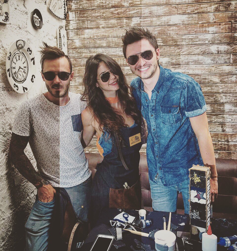 saenzdiego's tweet photo. Con @TatanMejia @MALEJA_RESTREPO en Medallo #DenimWorld #AbCreator @AMERICANINO https://t.co/j4ivWj4v3z