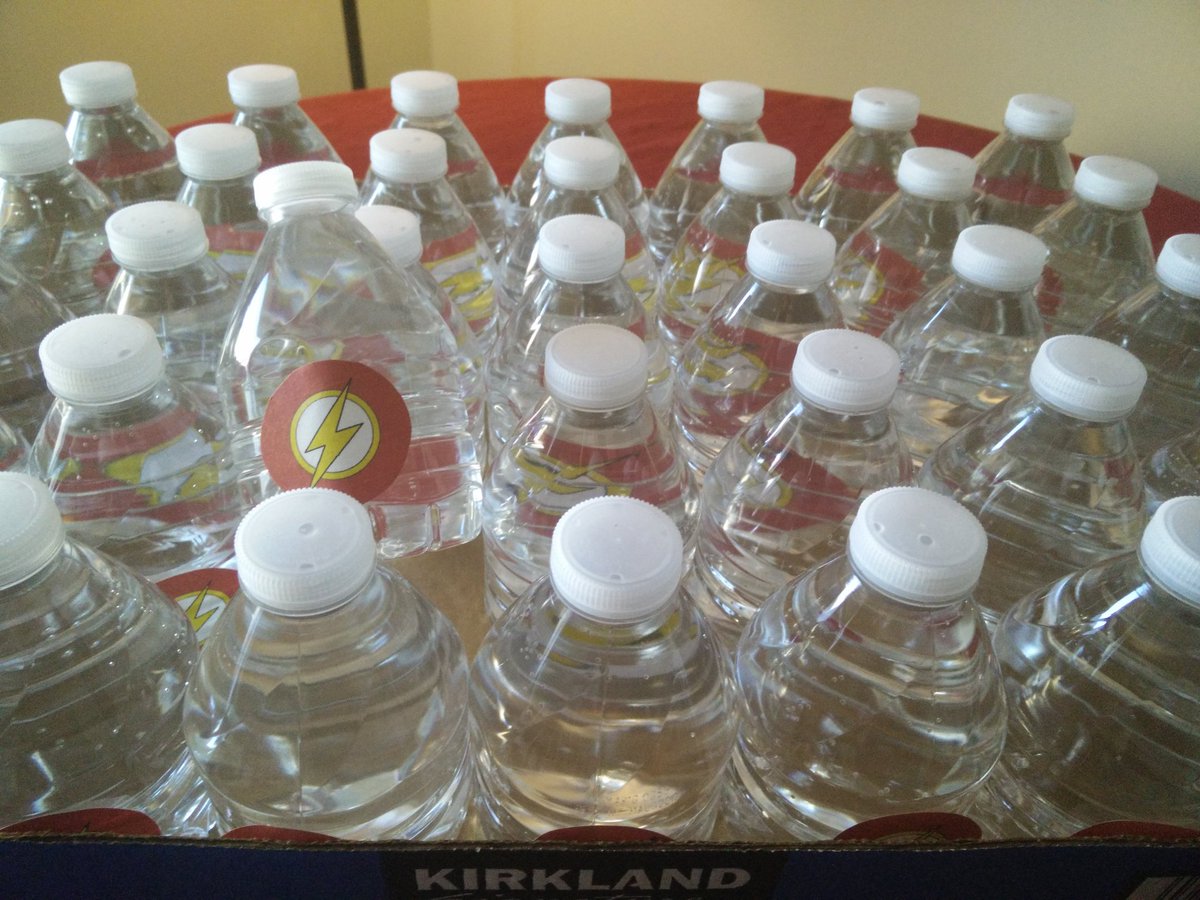TheFlashCar's tweet photo. Just stocked up on next weeks water.  Special thanks to my scrapbook seductress! #flashcar #amenities #hydrateyoself https://t.co/KoHw05UYLY