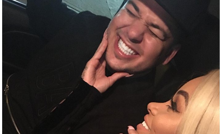 syttd's tweet photo. .@BLACCHYNA and @robkardashian are tying the knot! See the #ringbling!! >> https://t.co/rgzd7m5rz2 https://t.co/umYGm1ucq9