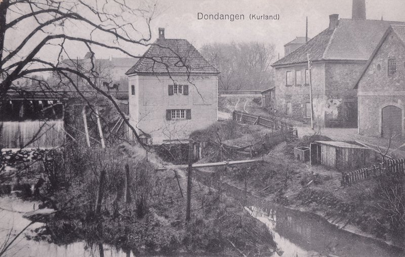 Ap 1910.gadu reizē ar barona Kr. Ostenzakena pils atjaunošanas darbiem cēla arī spēkstaciju. wp.me/p2RuNk-1fv