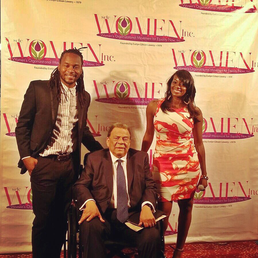 RevealMagUS's tweet photo. covering the 37th Drum Major for Justice Awards @sclcwomeninc with Ambassador Andrew Young @ShawnDeangelo https://t.co/SLpxTuhhyU