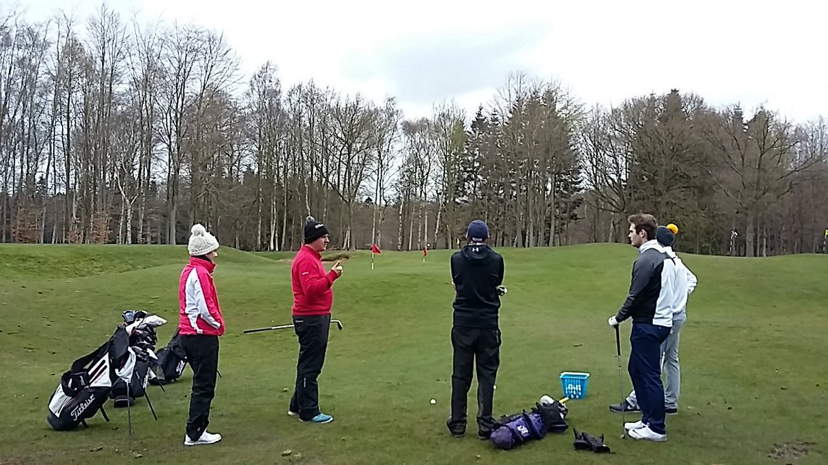 Paceygolf's tweet photo. Fun day for my squad during Easter. Full day on the @woodhallspagolf s/g area with @Mark_Baber #productivepractice https://t.co/jCEWWAaXkW