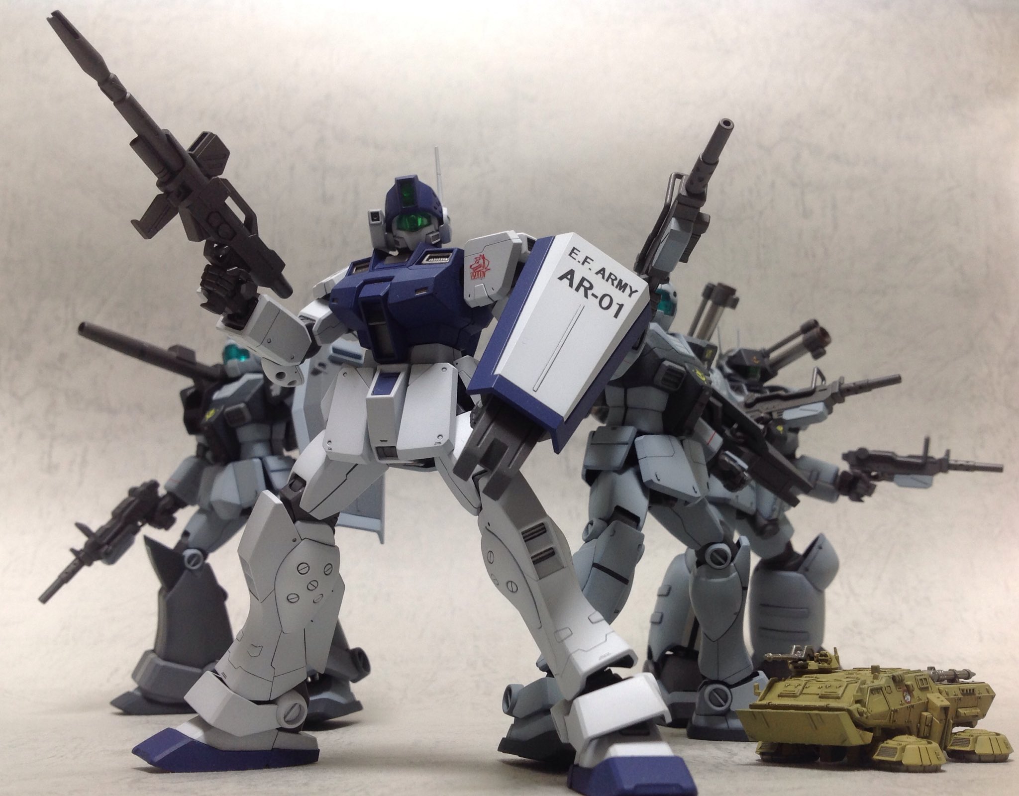 Van プラバンスキー 進撃の荒大熊猫 試作型ビームライフルやビームスプレーガン バズーカも製作しています T Co P8avflfxg4 Twitter
