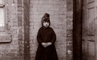 librarycongress's tweet photo. Work of social reformer Jacob Riis on exhibit starting April 14 https://t.co/VHvgZdQWsv https://t.co/8jnOLLTQp3