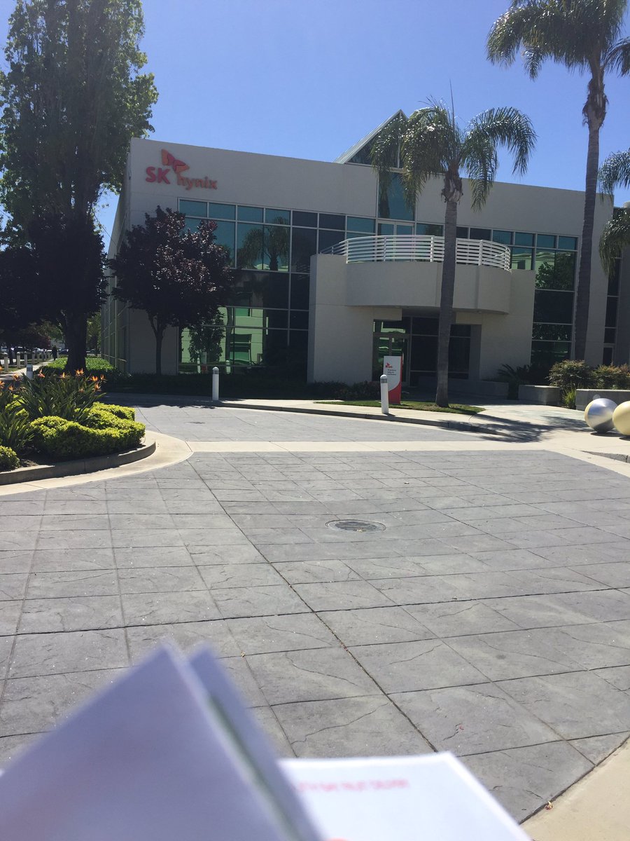 commsforce's tweet photo. @skhynix01 #commsforce delivered #hi5produce complimentary fruit#promote localfarmers https://t.co/Pr4pI8gY8e