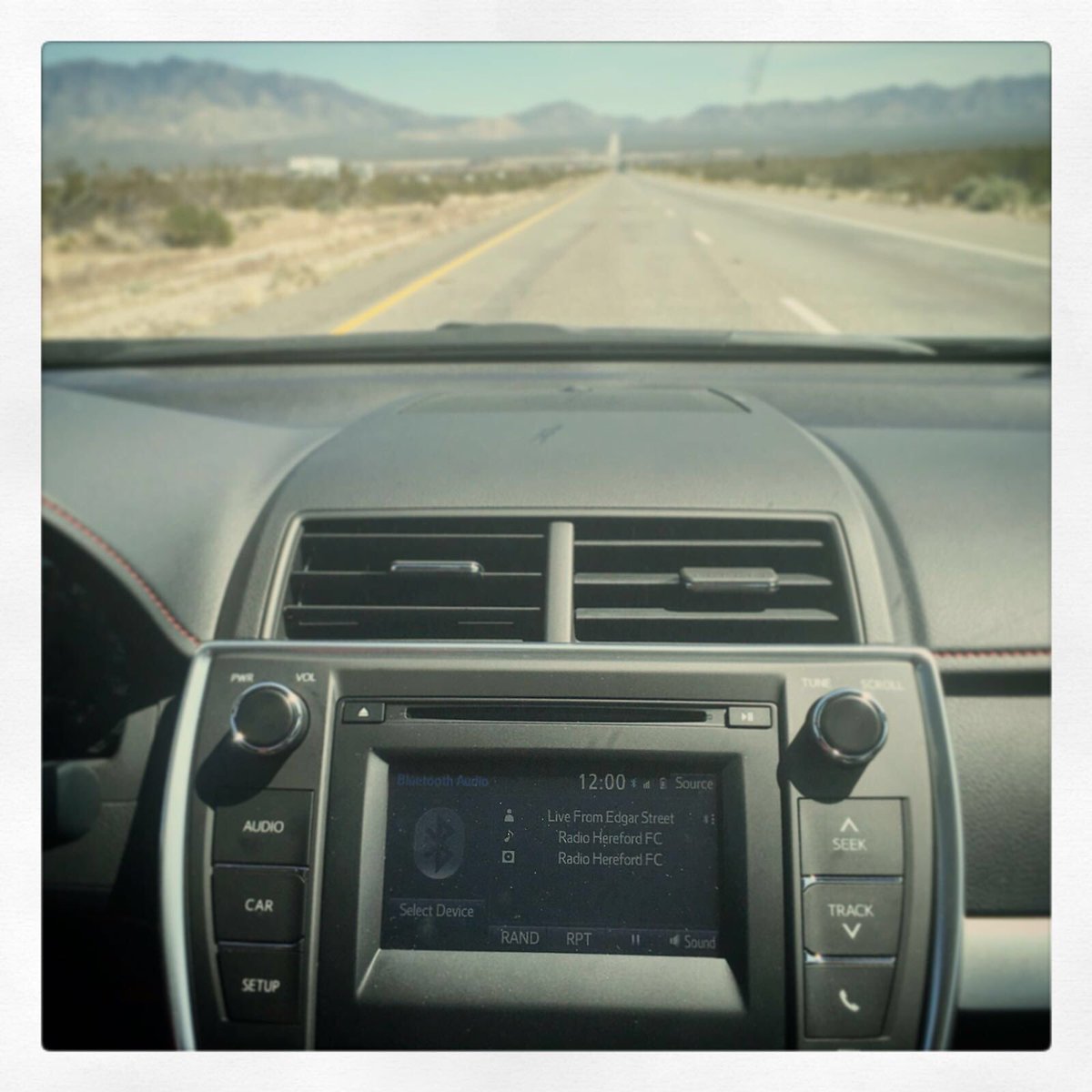 Clemmo80's tweet photo. Desert driving with @RadioHerefordFC and honorary fan for the day (and photographer) @Scruffy_Lady #comeonyoubulls https://t.co/KPADRtQXJl