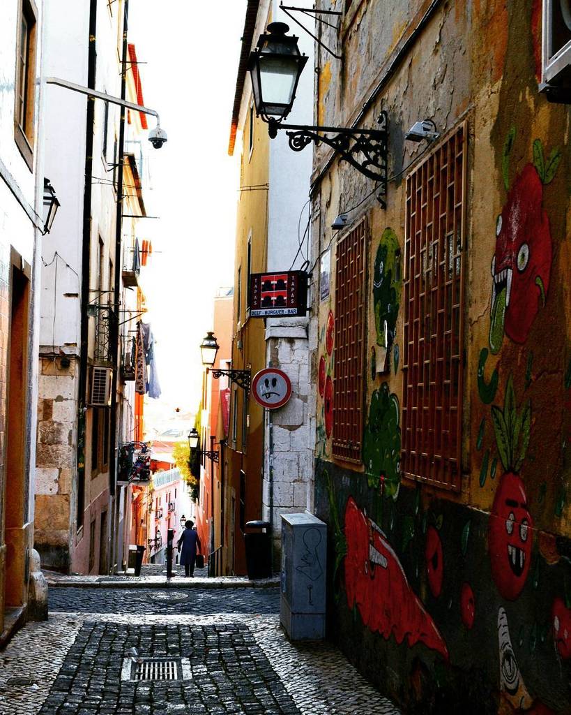 ilovebairroalto's tweet photo. Fun #bairroalto #lisboa #lisbon #lisboapt #lisbonlovers #super_lisboa #amar_lisboa #portugal #amoteportugal_ #amar_… https://t.co/EV30mAaUtP