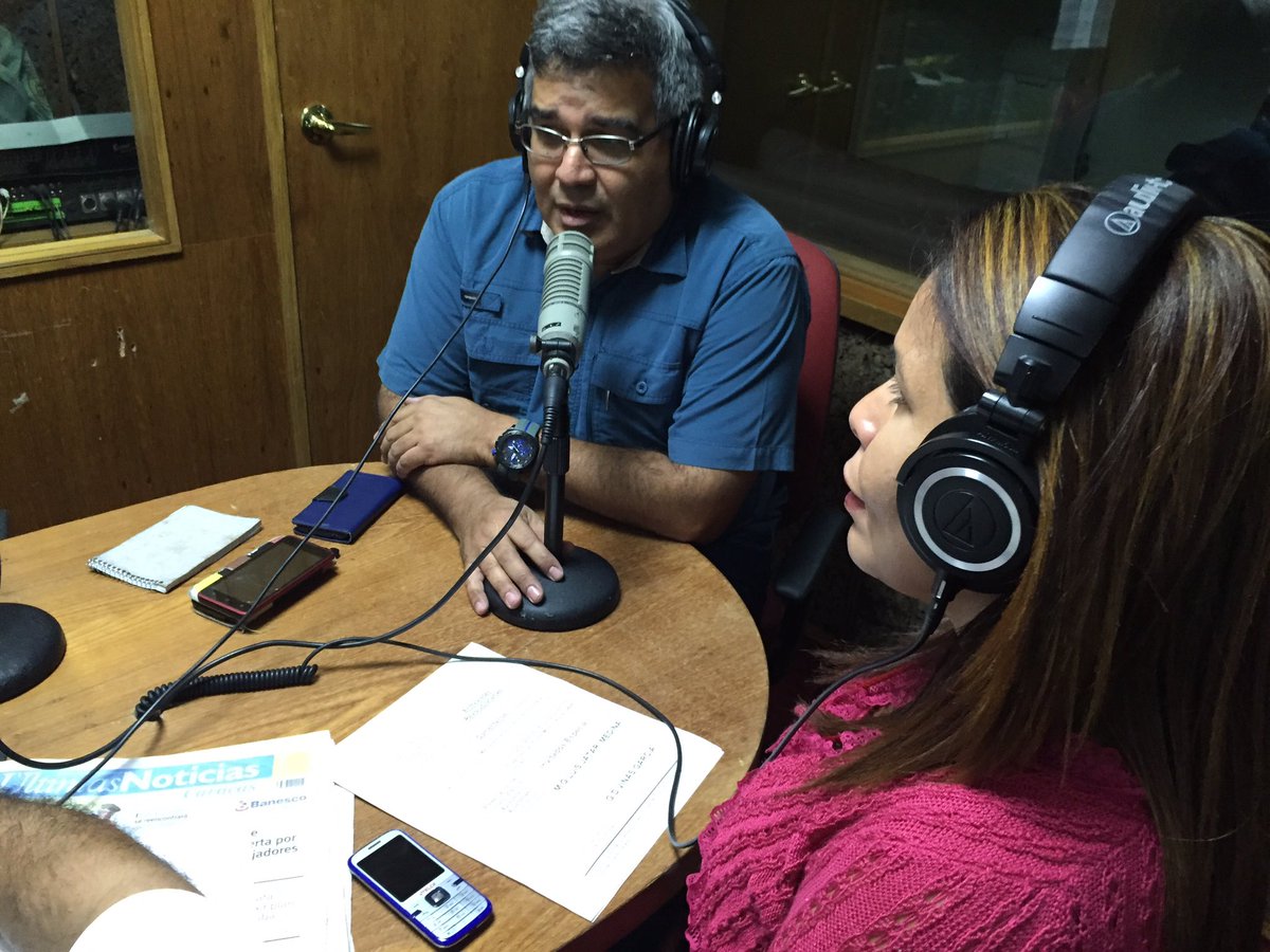 INTTRADIO's tweet photo. La tarde de hoy también nos acompaña en @Chavezcontodos  el compañero @Ramon_Aragua escúchalo por @RADIOTIUNAFM https://t.co/BlA4r1N8H3