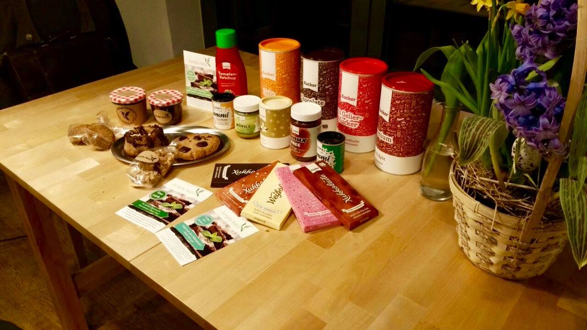 simplyketo's tweet photo. Großes @Xucker Gewinnspiel im Wert von > 100€ von uns! Viel Glück!  https://t.co/95R5wT8vOT
#keto #LCHF #Zuckerfrei https://t.co/XkIsbcD9Hn