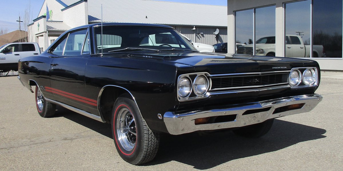 KnightWeyburn's tweet photo. 1968 PLYMOUTH GTX. 426 Hemi dual bbl. 4 speed with pistol grip shifter. Unrestored original. 61,000 miles. $100,000. https://t.co/GGCpwiFZTH