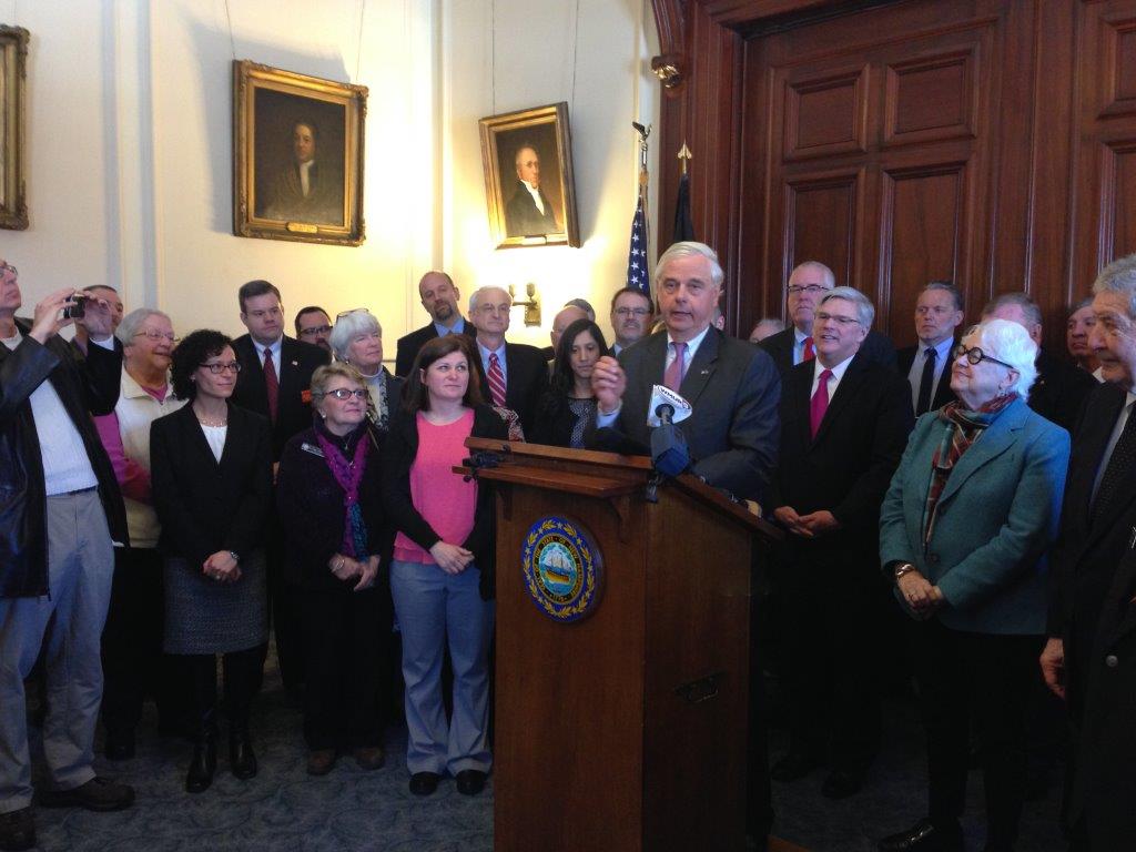 dmcnutt12's tweet image. Thanks @SenJeb  Senator Bradley for your support of HB1696 reauth of NH Health Protection Program @AARPNH @ExpandNH