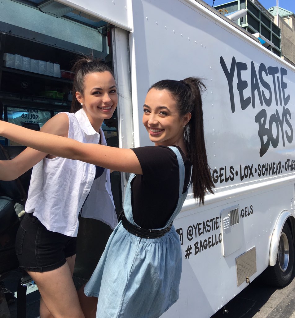Merrell Twins on Twitter: "Filming Food Truck Fanatics with @awesomenesstv! Thank goodness for the @yeastiebagels 😂😋🍴 https://t.co/HFgr1C0PjD" / Twitter