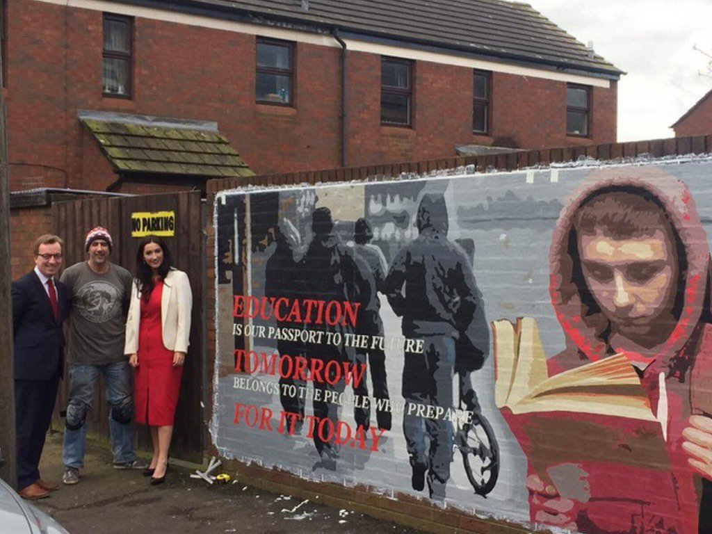 Pleased to have supported this great addition to Donegall Pass on education with @CDMStalfordDUP <a href="/DeeCraigArtist/">Dee Craig</a>