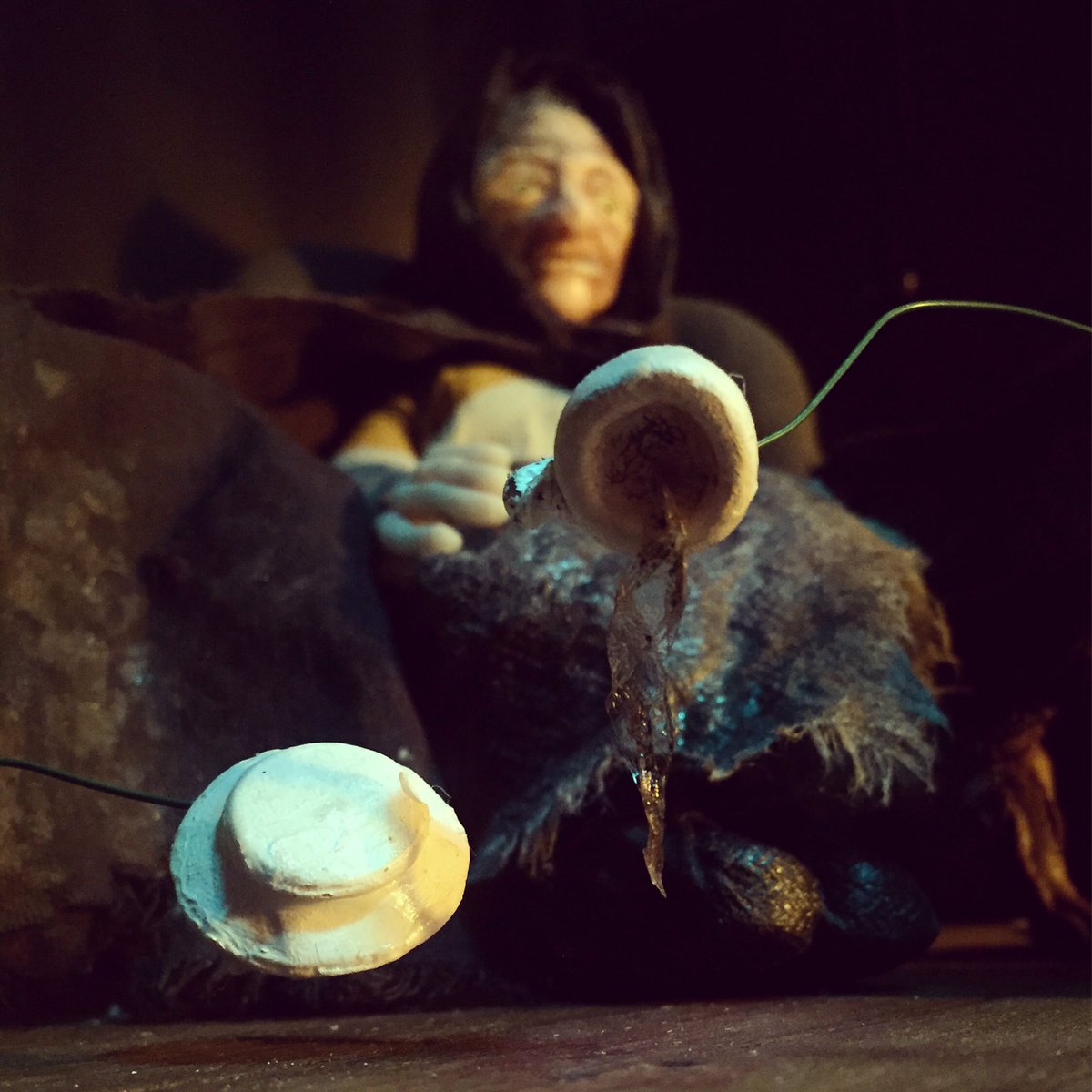 Drop it like it's hot! 
#stopmotion #animation #miniature