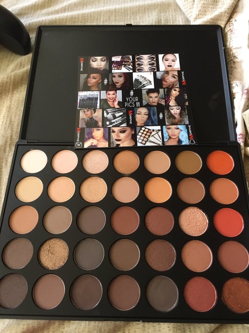 Just got my @MorpheBrushes 35O palette. So excited it's beautiful. @Jaclynhill @patrickstarrr @MannyMua733<a class="tags" target="_blank" title="On Twitter" href="/?out=eyJ0eXAiOiJKV1QiLCJhbGciOiJIUzUxMiJ9.eyJpYXQiOjE3MzIyNDEyODYsImlzcyI6InR3cG9ybnN0YXJzLmNvbSIsIm5iZiI6MTczMjI0MTI4NiwiZXhwIjoxNzYzNzc3Mjg2LCJyZWRpcmVjdF91cmwiOiJodHRwczovL3R3aXR0ZXIuY29tL01vcnBoZUJydXNoZXMifQ.7HCJT2lQia3nqYLmCu8FwCVnIaaOWGAInfVSdLOgTUnFEHwEtev-ZMTMIvdgZN0Ss0T2fMzeiyHeV8VhFBOyQQ">@MorpheBrushes</a><a href="/tag/champaignpop"class="tags"><span>#champaignpop</span></a><a href="/tag/lumicushion"class="tags"><span>#lumicushion</span></a><a href="/tag/blinkprimer"class="tags"><span>#blinkprimer</span></a><a href="/tag/iheartthislippie"class="tags"><span>#iheartthislippie</span></a>