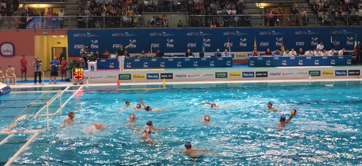 RFEN_Oficial's tweet photo. WATERPOLO/ Preolímpico: Victoria de quilates de ante Italia, amplia la crónica https://t.co/eMlQYjrkJn #Trieste2016 https://t.co/nttbODoAJe
