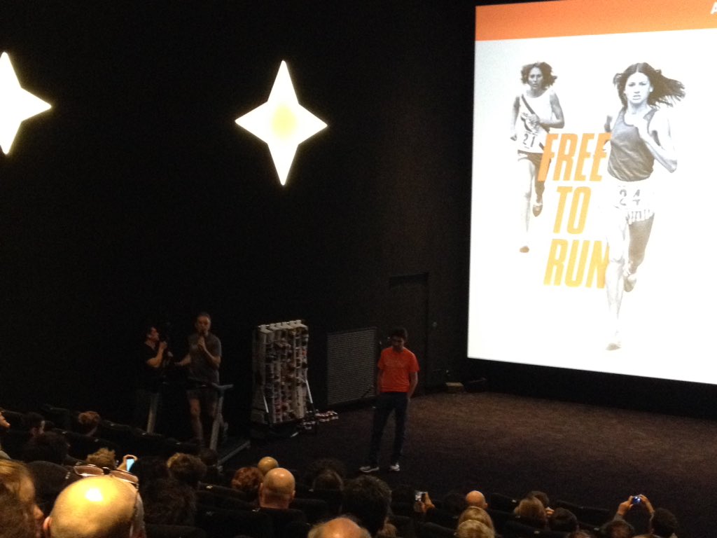 Elena_NellZerah's tweet photo. Thanks @Running_Heroes @freetorunlefilm amazing documentary! #freetorun #runner #running #runningrage #runnerlife https://t.co/drGraAznFD