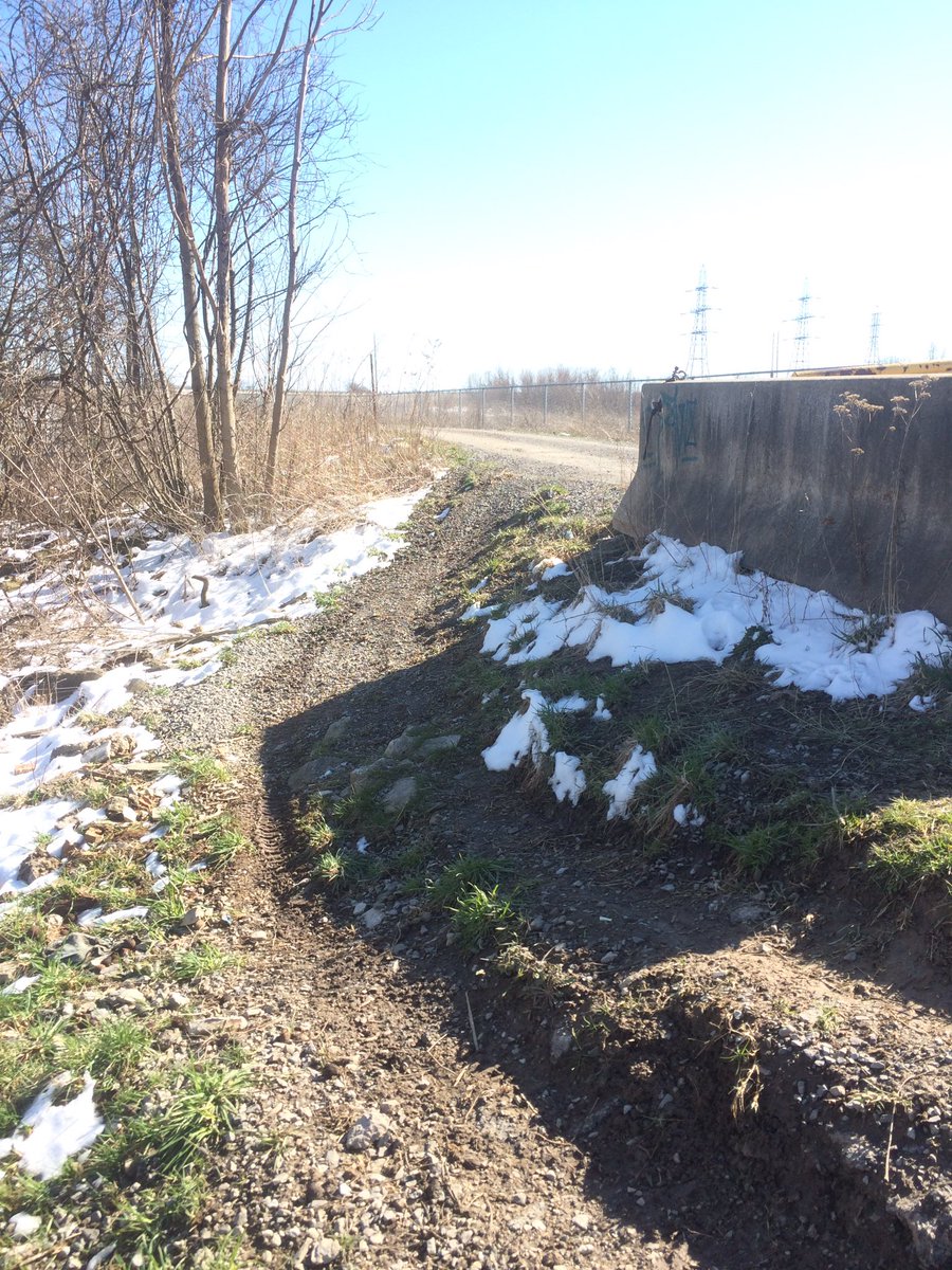 905Racing's tweet photo. #ToP course sneak peek! Sector 2, end of 2.7km hydro access road at Beaverdams Rd. @opg @CountyCycle @SRS_Soigneur https://t.co/o94owY8QAi