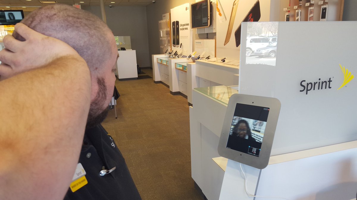 ObiQuinnKnabe's tweet photo. Bruce @ Brentwood posing with Tech Expert @SprintSouth @SprintTAG @Carol_Anderson4 @HollyJoyRamos @MrsHankSchmitz https://t.co/ncsNMCo45a