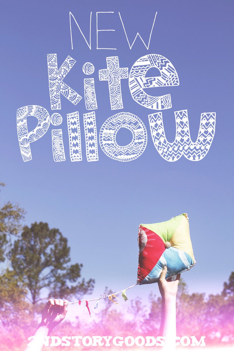 2ndStoryGoods's tweet photo. Our New Kite pillows!!!! https://t.co/VGEP9AR09I…/…/products/kite-pillow https://t.co/cmmMnOD9x3