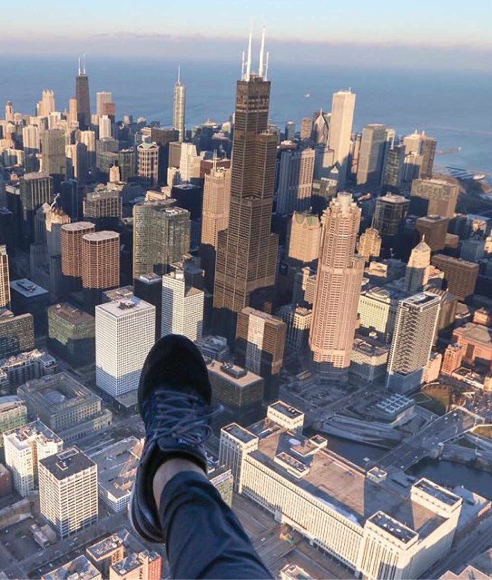 sumLifeGoals's tweet image. Chicago✈️
📷: @ chicagobucketlist on IG
