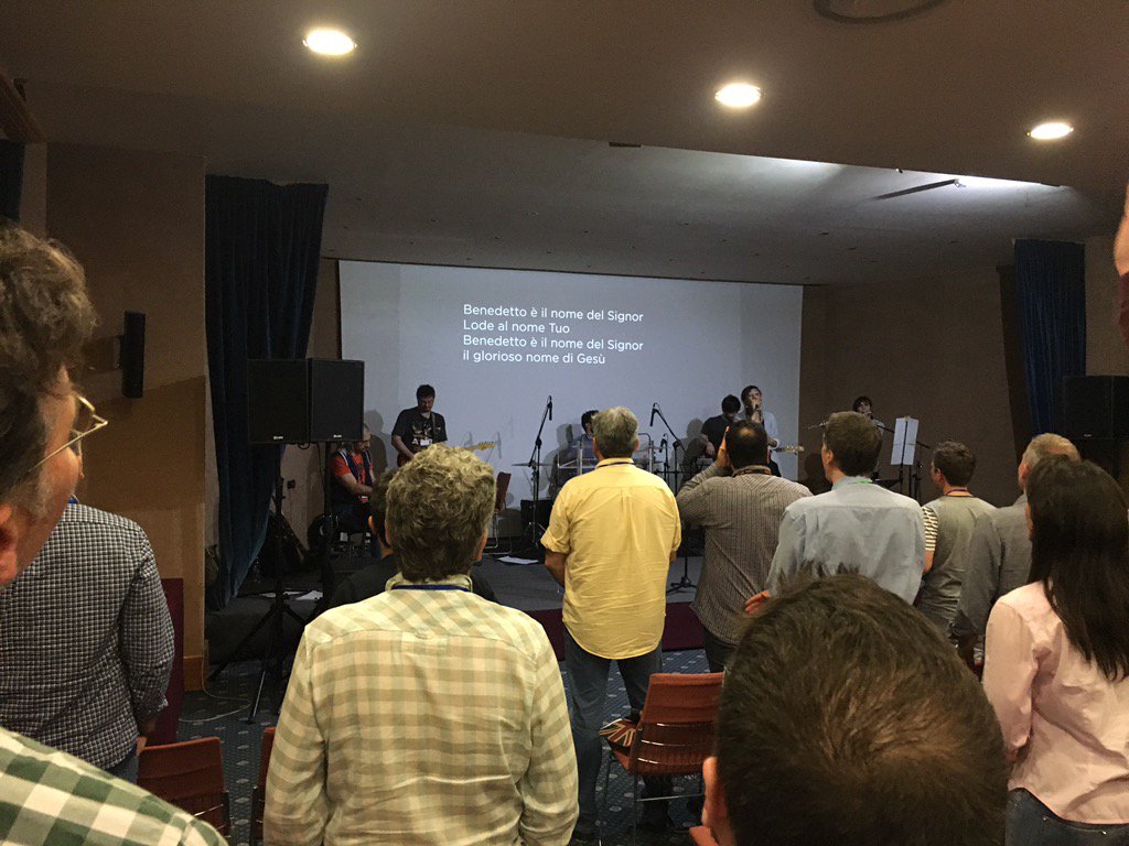 DaveMcMurry's tweet photo. I loved singing to Jesus in Italian! His Empire is eternal. Rome was fleeting. #A29Resolved https://t.co/fpCd12fCZY