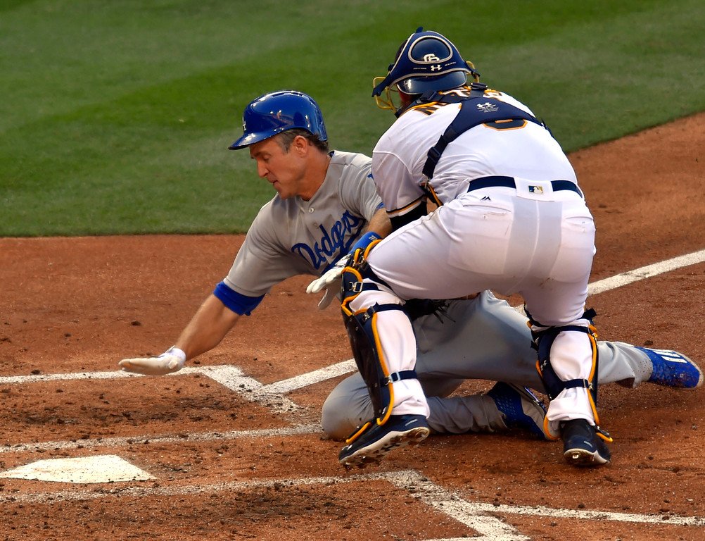 Sports760's tweet photo. Best way to get back at Utley?

RT = Shields needs to plunk him tonight.

FAV = Scoreboard

@costa1360 @Judson1360 https://t.co/jcAiOnodJr
